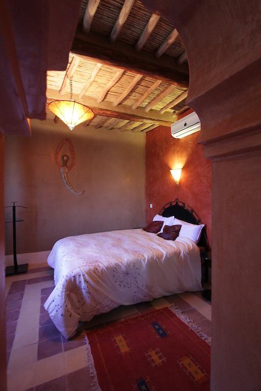 Kasbah 123 Soleil Hotel Skoura Quarto foto
